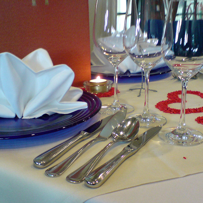 gedeckter tisch